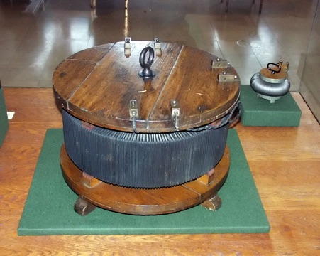 historical example of electrical transformer core